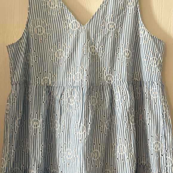SOLD…Ann Taylor Loft Eyelet Striped Tiered Swing Dress Blue & White Size L NEW - Picture 6 of 16